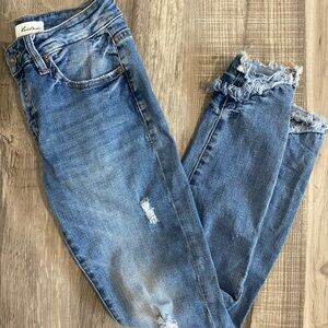 KanCan Women's Light Blue Frayed Hem Jeans